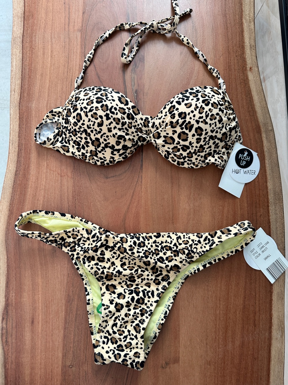 NEW Woman’s molded cup push up animal print bikini set Small ruched bottom